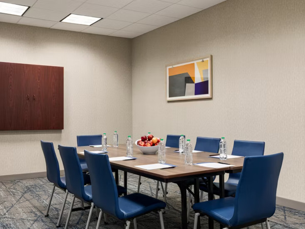 Holiday Inn Express Baltimore At The Stadiums