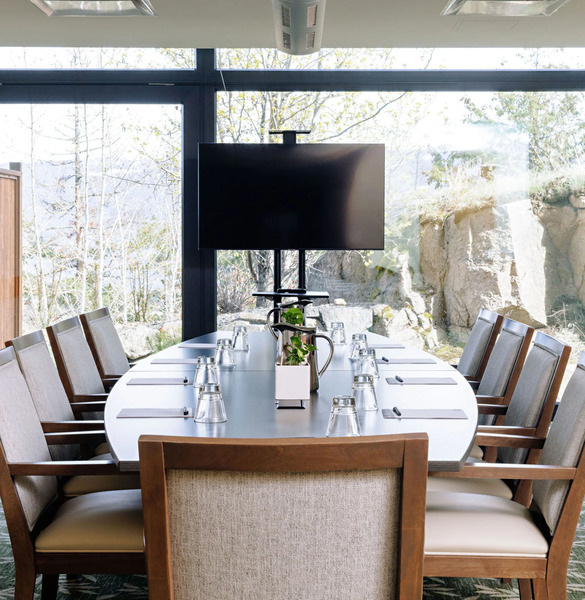 Sparkling Hill Resort