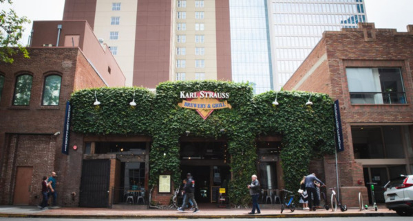 Karl Strauss Brewing Company - Downtown San Diego