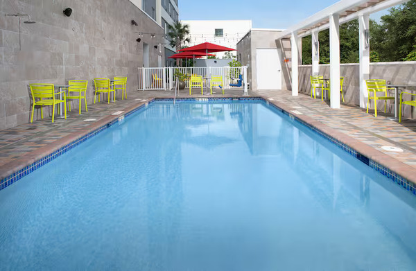 Home2 Suites by Hilton Miami Doral West Airport