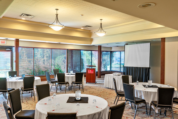 Ramada Kelowna Hotel & Conference Centre