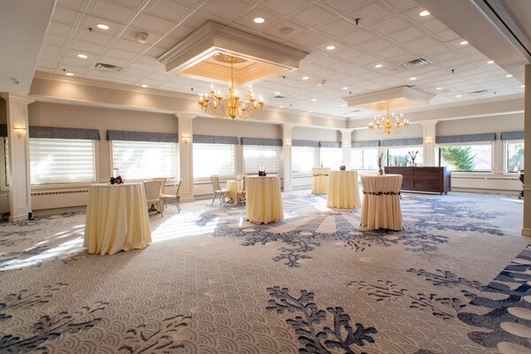 Grassy Hill Country Club