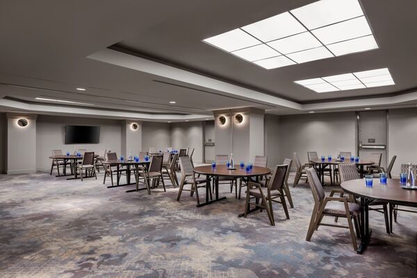 Sheraton Gateway Hotel In Toronto International Airport