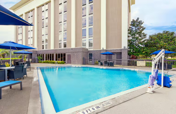 Hampton Inn - Orlando International Airport