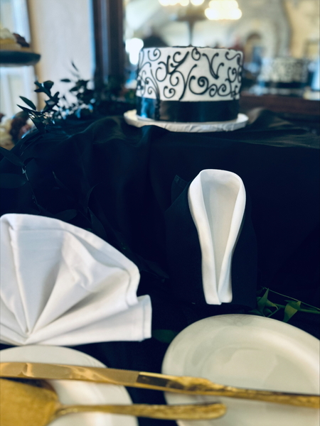 Royal American Links