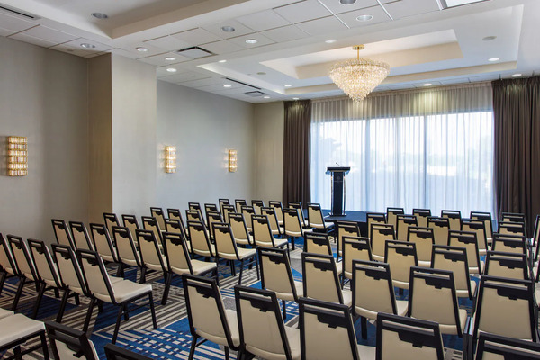 Sheraton Edison Hotel Raritan Center