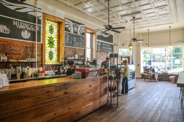 Mudhouse Specialty Coffee Roasters, Crozet