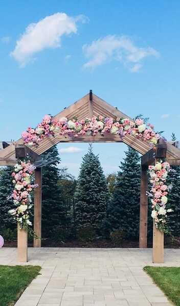 Lundy Manor Wine Cellars