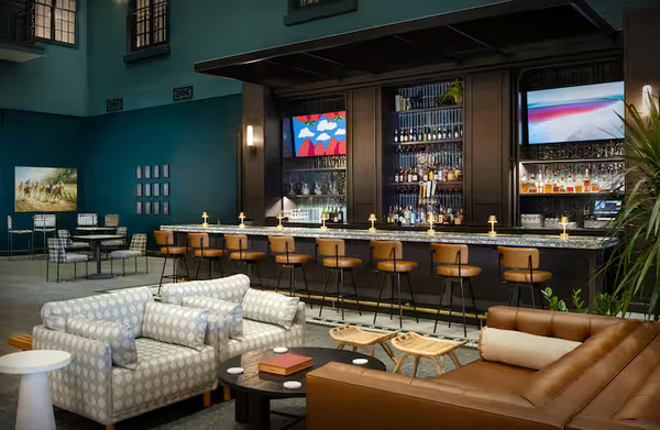 DoubleTree Suites by Hilton Hotel Lexington