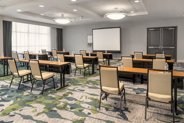 Embassy Suites Fort Myers - Estero