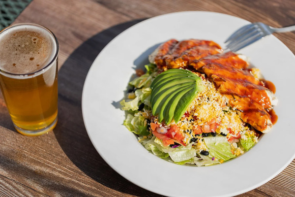 Hop Yard American Alehouse & Grill