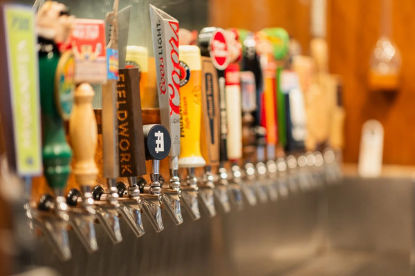 Hop Yard American Alehouse & Grill