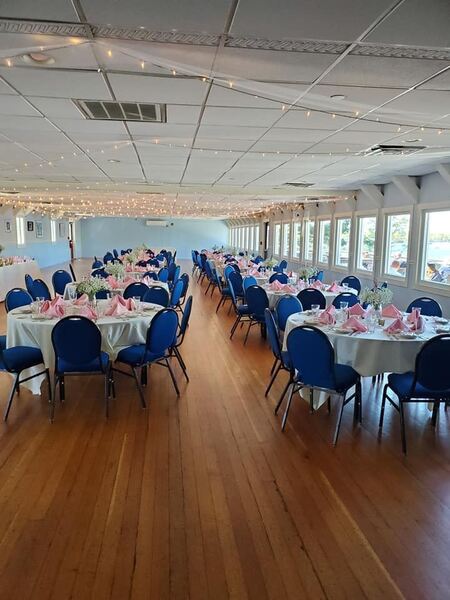 Point Breeze Restaurant