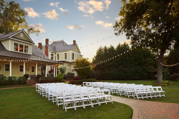 Alexander Homestead by Wedgewood Weddings