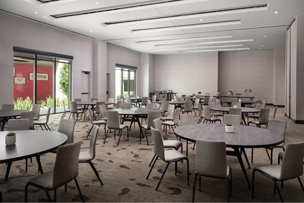 AC Hotels Phoenix Downtown