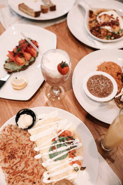 Sunshine Vibe Place Broken Yolk Cafe - McKinney