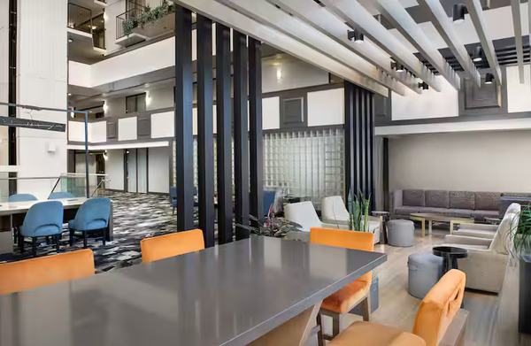 Embassy Suites Winston - Salem