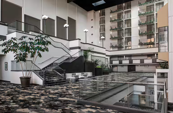 Embassy Suites Winston - Salem