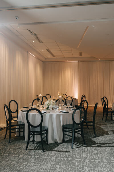 The ART Hotel Denver, Curio Collection by Hilton