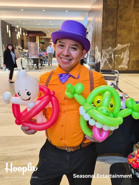 Hoopla Face Painting & Balloons LLC