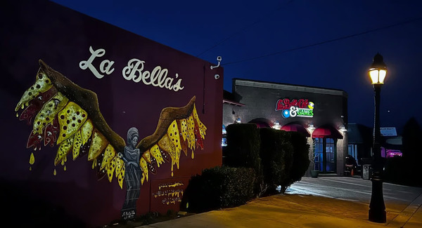 La Bella's