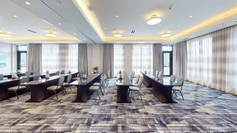 Sandman Signature Winnipeg Airport Hotel & Suites