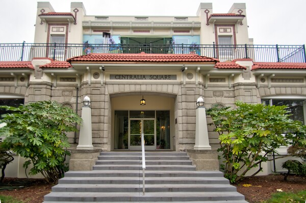 Centralia Square Grand Ballroom And Hotel