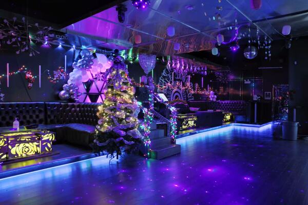 Zero Degrees Karaoke Bar