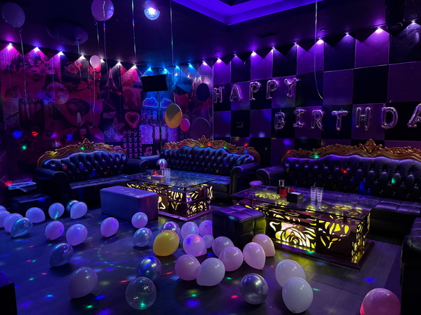 Zero Degrees Karaoke Bar