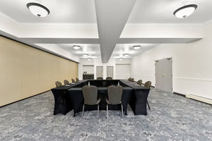 Traditions Meeting Room