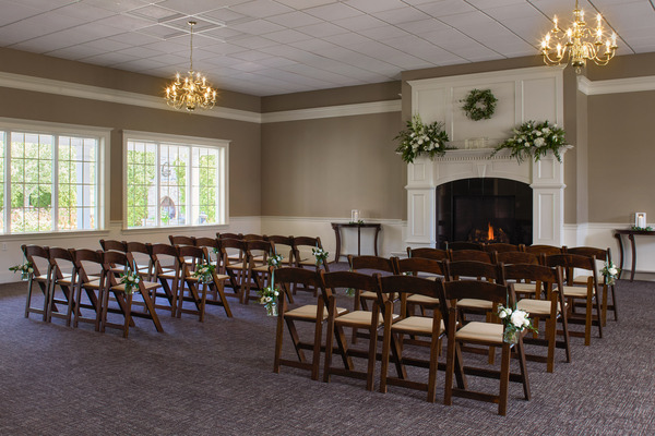 Groveland Fairways by Wedgewood Weddings