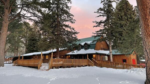 Vincent's at The Wagon Box