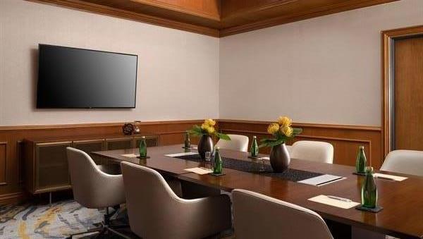 Renaissance Boulder Flatiron Hotel