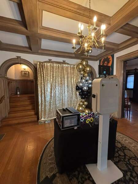 Shining Star Photo Booth