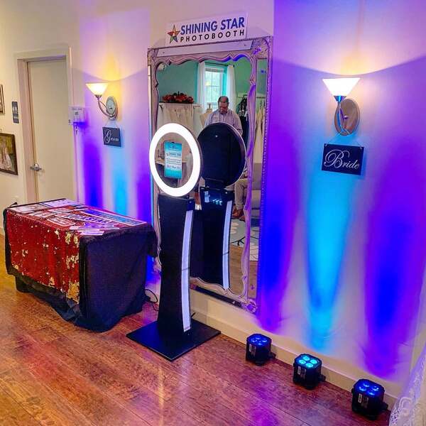 Shining Star Photo Booth