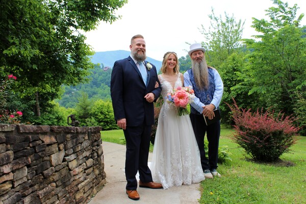 The Groovy Wedding Company