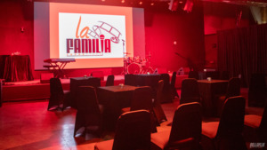 La Familia Soundstage
