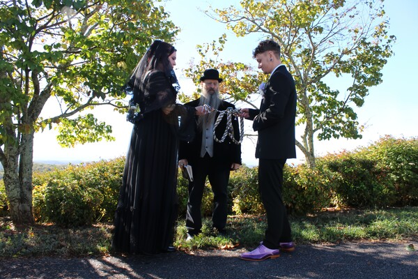 The Groovy Wedding Company