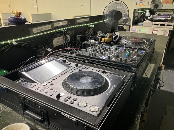 Tribute Music Gallery