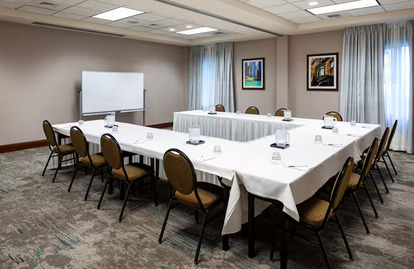 Hilton Garden Inn Chicago OHare Airport