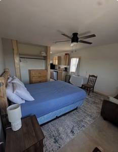 Cabin on the Browns Creek