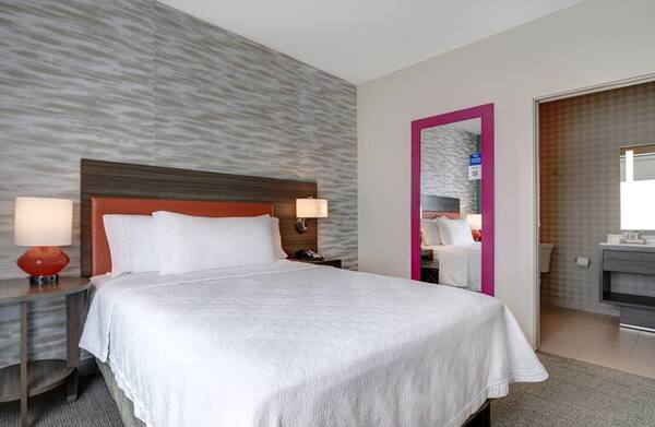 Home2 Suites - Plano East North Hwy 75