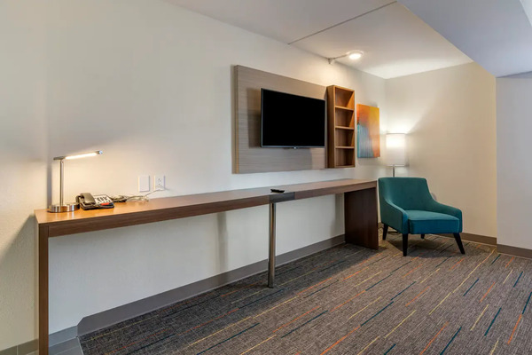 Mainstay Suites Lexington