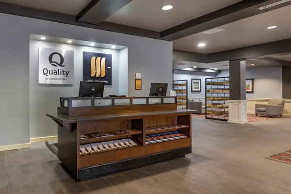 Mainstay Suites Lexington