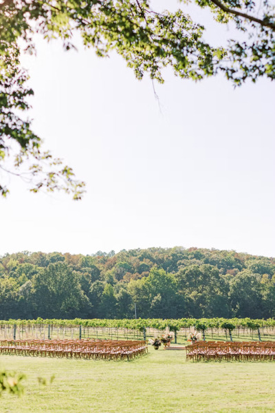 Sunset Lodge at Rusty Tractor Vineyards