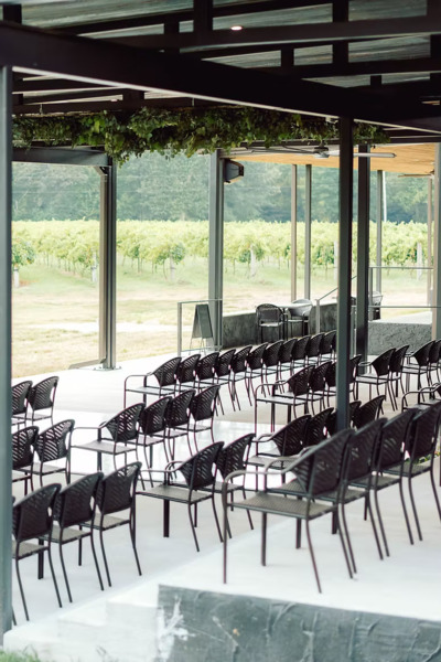 Sunset Lodge at Rusty Tractor Vineyards