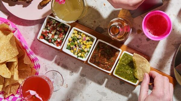 Hey Y'all Tipsy Taco Bar