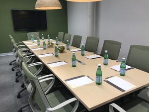 Magnolia Boardroom