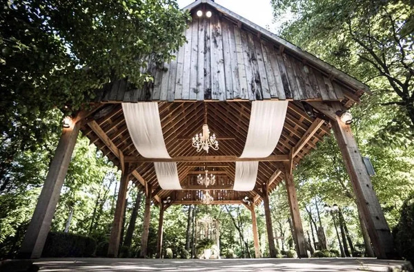 Country Rose Manor Wedding and Event Center