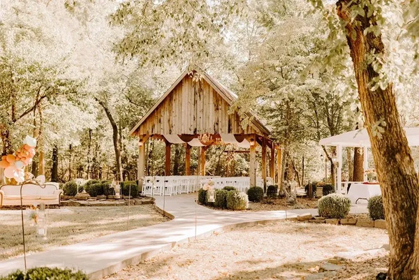 Country Rose Manor Wedding and Event Center